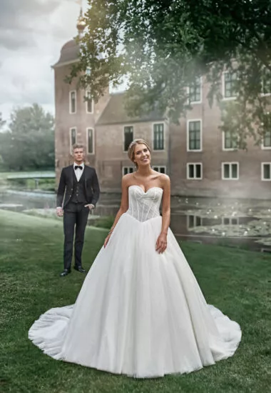 Tres Chic Brautkleid: tres-chic-2023-TC-22813-ns-22806-12975-380x550-c