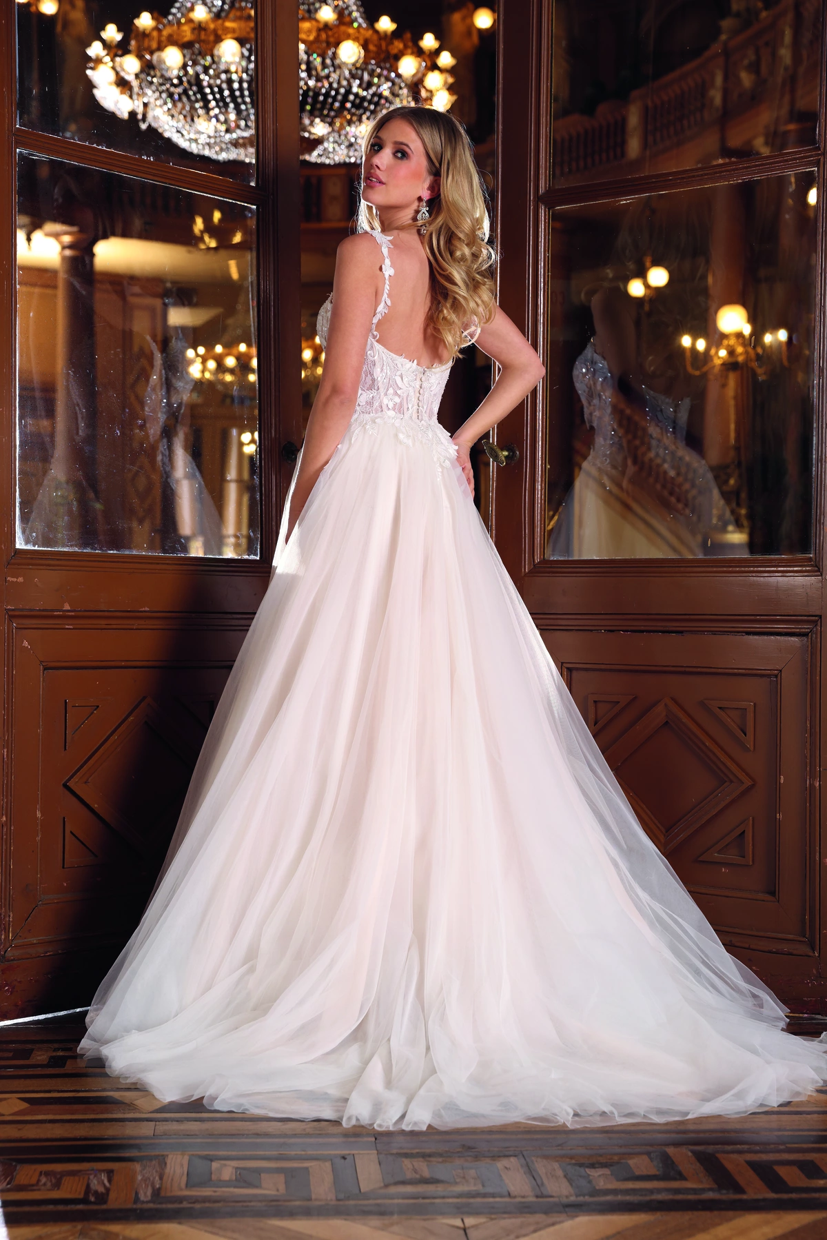 Azuree Bridal Brautkleid: Bodine-back-AzureeBridal-02034