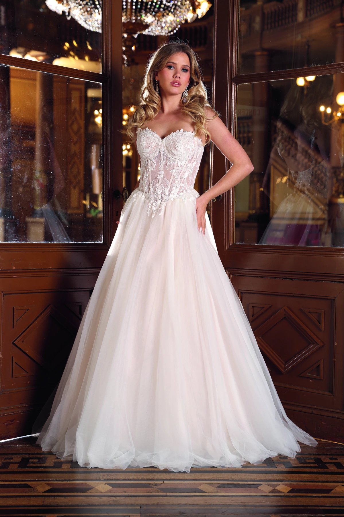 Azuree Bridal Brautkleid: Bodine-front-AzureeBridal-01939