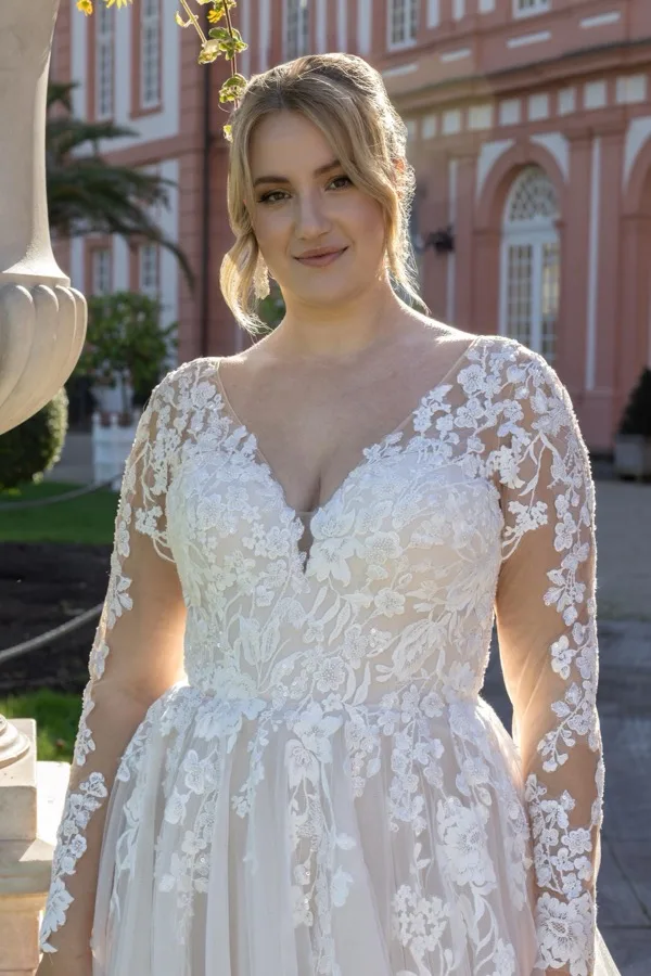 Brautkleid gro&szlig;e Gr&ouml;&szlig;en: Madonna-90801_12A4875