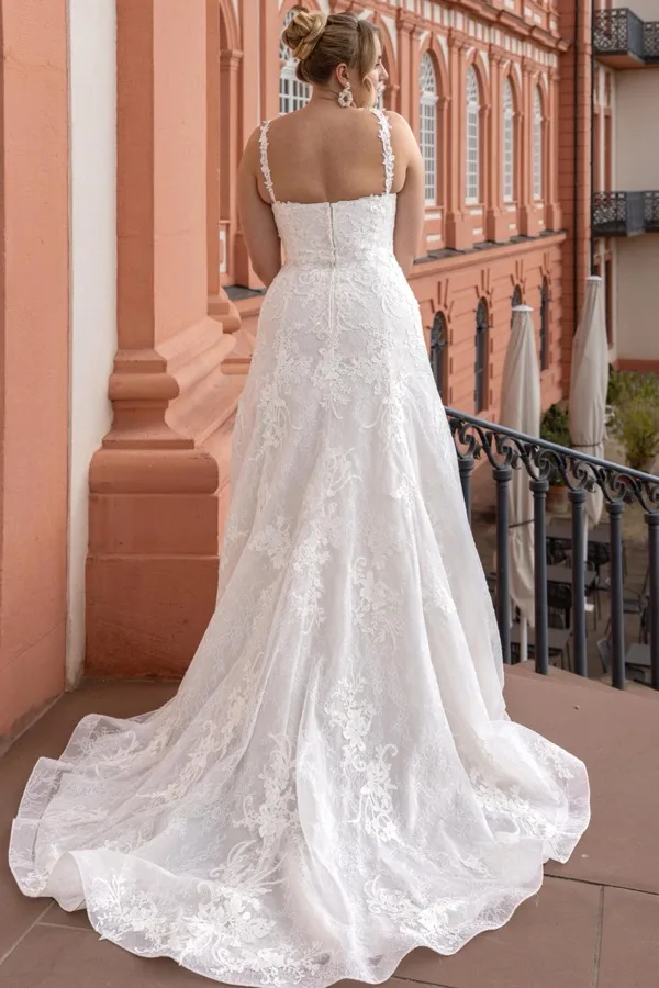 Brautkleid gro&szlig;e Gr&ouml;&szlig;en: Madonna-90802_12A6395