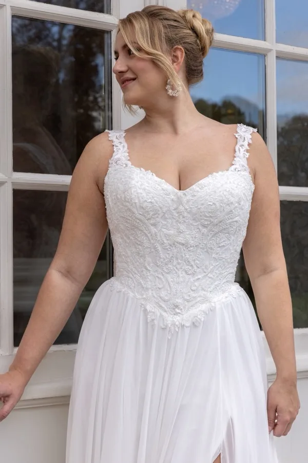 Brautkleid gro&szlig;e Gr&ouml;&szlig;en: Madonna-90803_12A6564