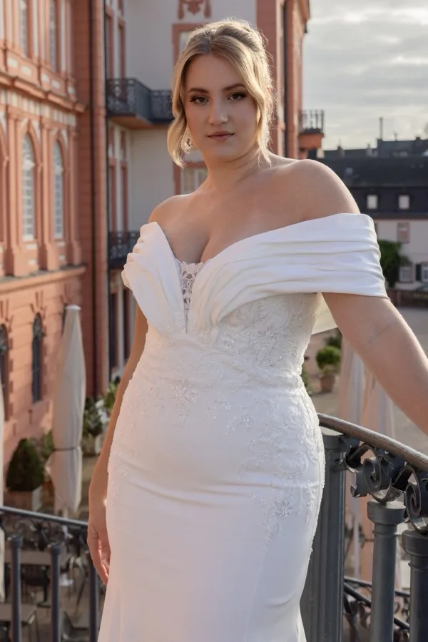 Brautkleid gro&szlig;e Gr&ouml;&szlig;en: Madonna-90804_12A4063
