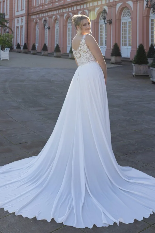 Brautkleid gro&szlig;e Gr&ouml;&szlig;en: Madonna-90810_12A4468