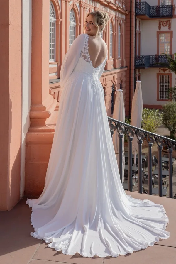 Brautkleid gro&szlig;e Gr&ouml;&szlig;en: Madonna-90811_12A4015