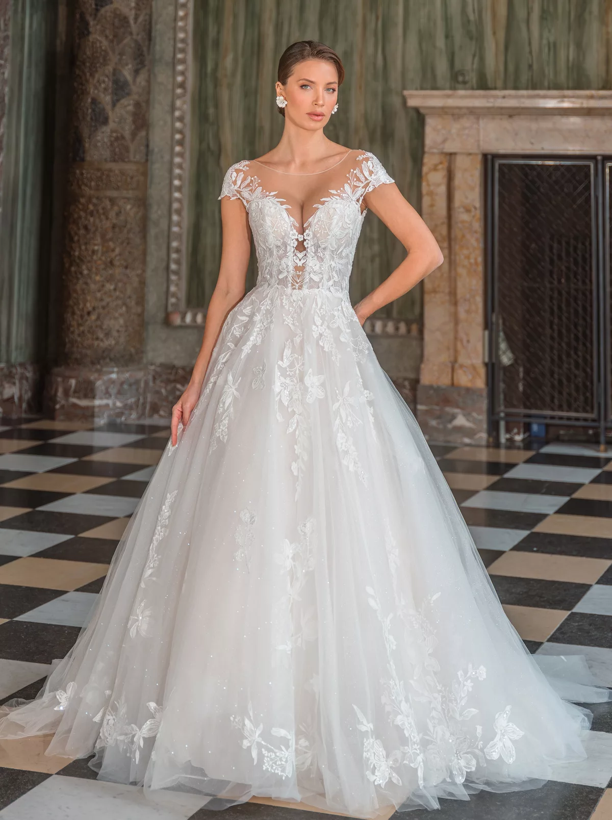 Diane Legrand Bridal Brautkleid: 50901_DSC7477-Enhanced-NR-Edit