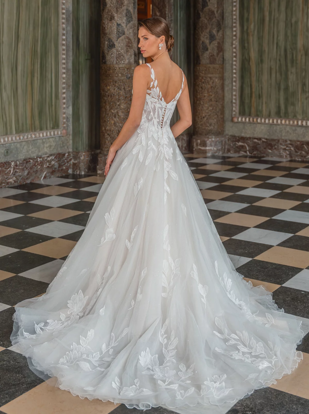 Diane Legrand Bridal Brautkleid: 50903_DSC7900-Enhanced-NR-Edit