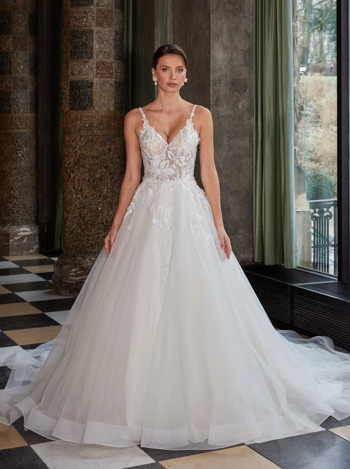 Diane Legrand Bridal Brautkleid: 50906_GE2610_12A1160