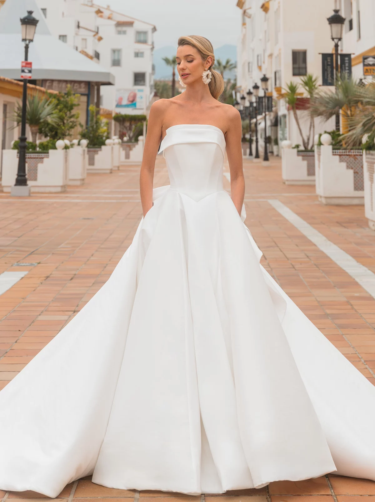 Diane Legrand Bridal Brautkleid: 8207_DSC7027-Enhanced-NR-Edit