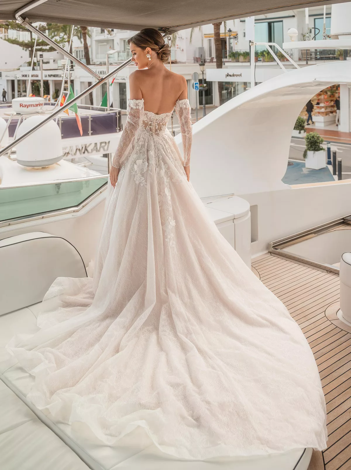 Diane Legrand Bridal Brautkleid: 8219_DSC4014-Enhanced-NR-Edit