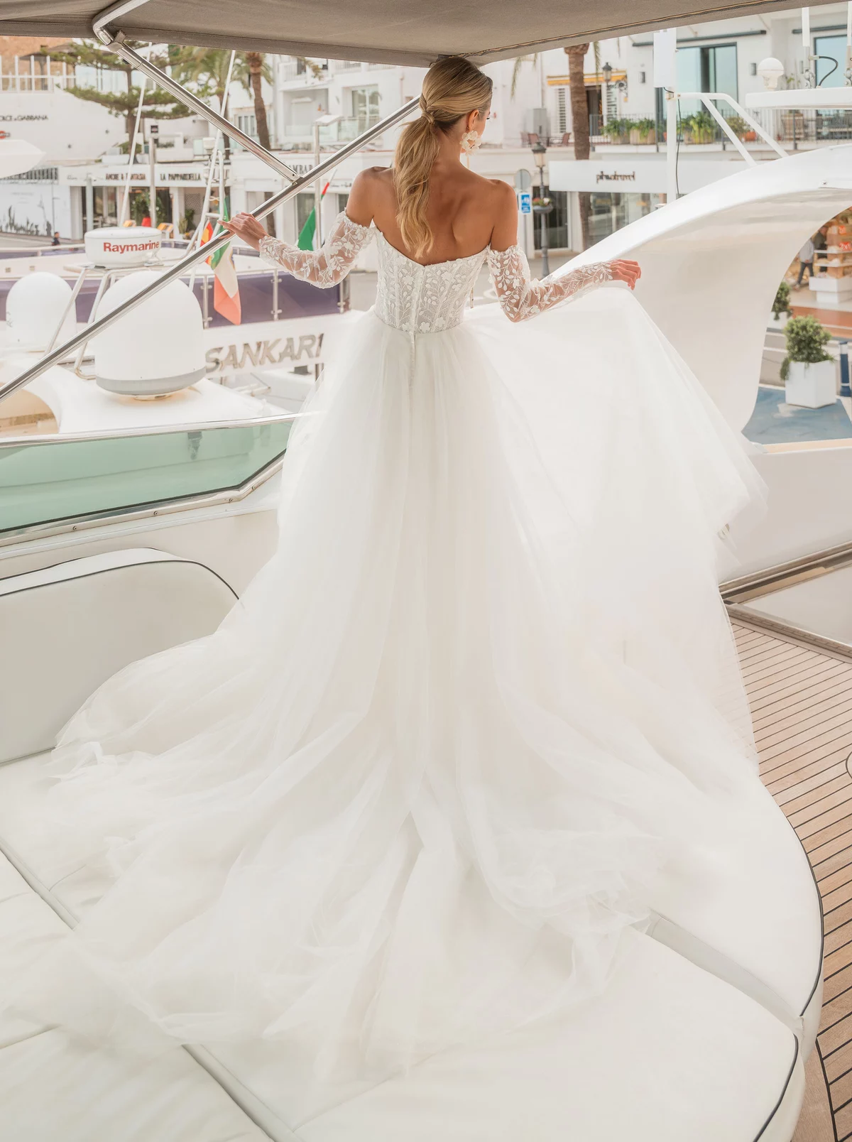 Diane Legrand Bridal Brautkleid: 8229_DSC4201-Enhanced-NR-Edit