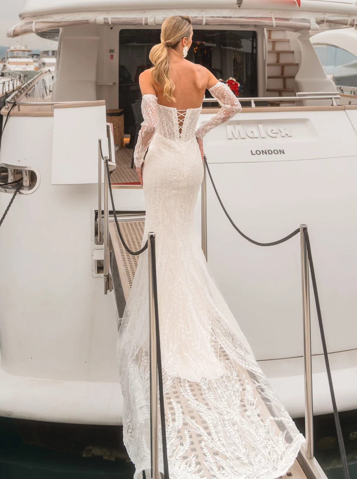 Diane Legrand Bridal Brautkleid: 8230_DSC5454-Enhanced-NR-Edit