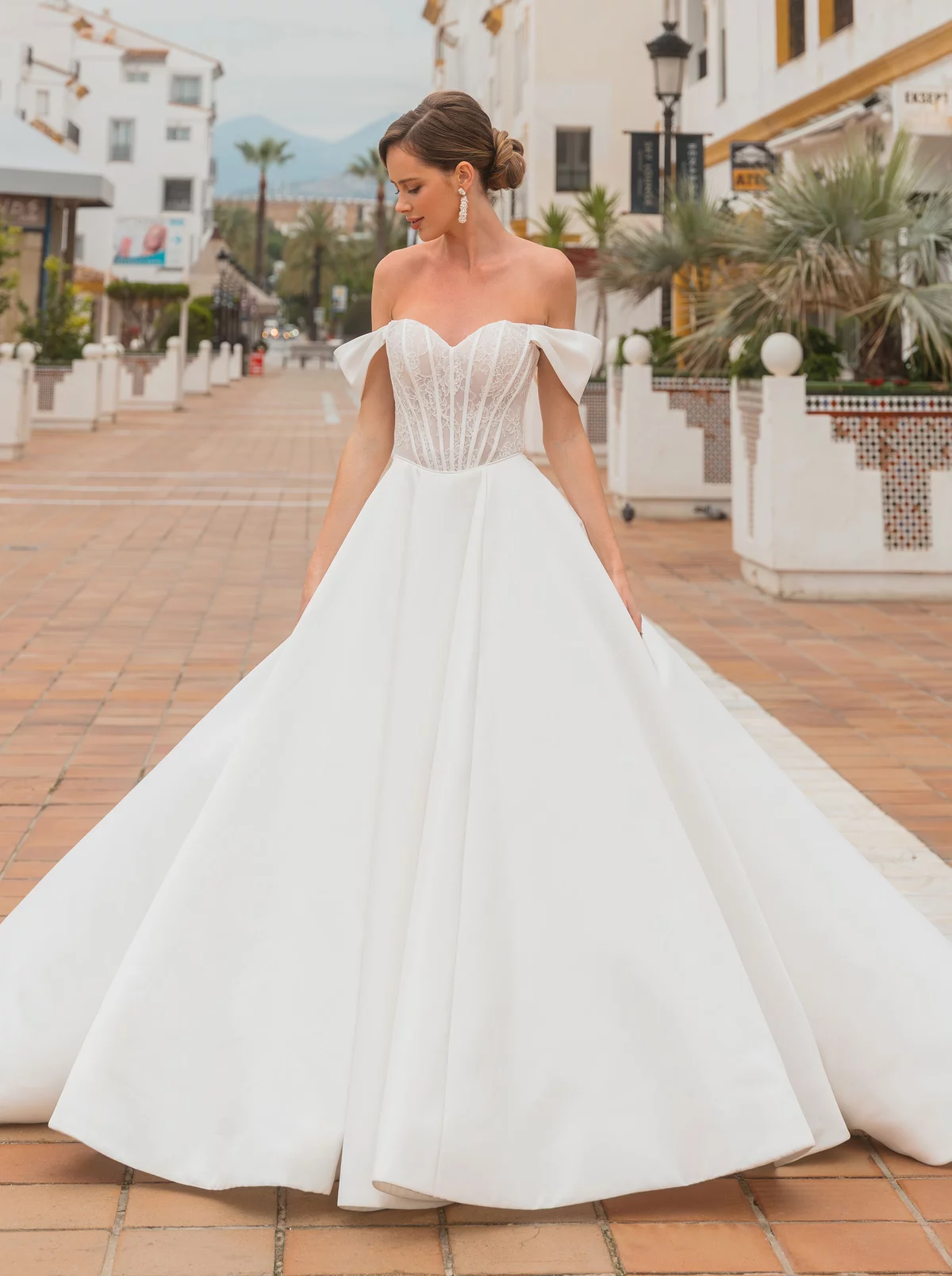 Diane Legrand Bridal Brautkleid: 8234_DSC6848-Enhanced-NR-Edit