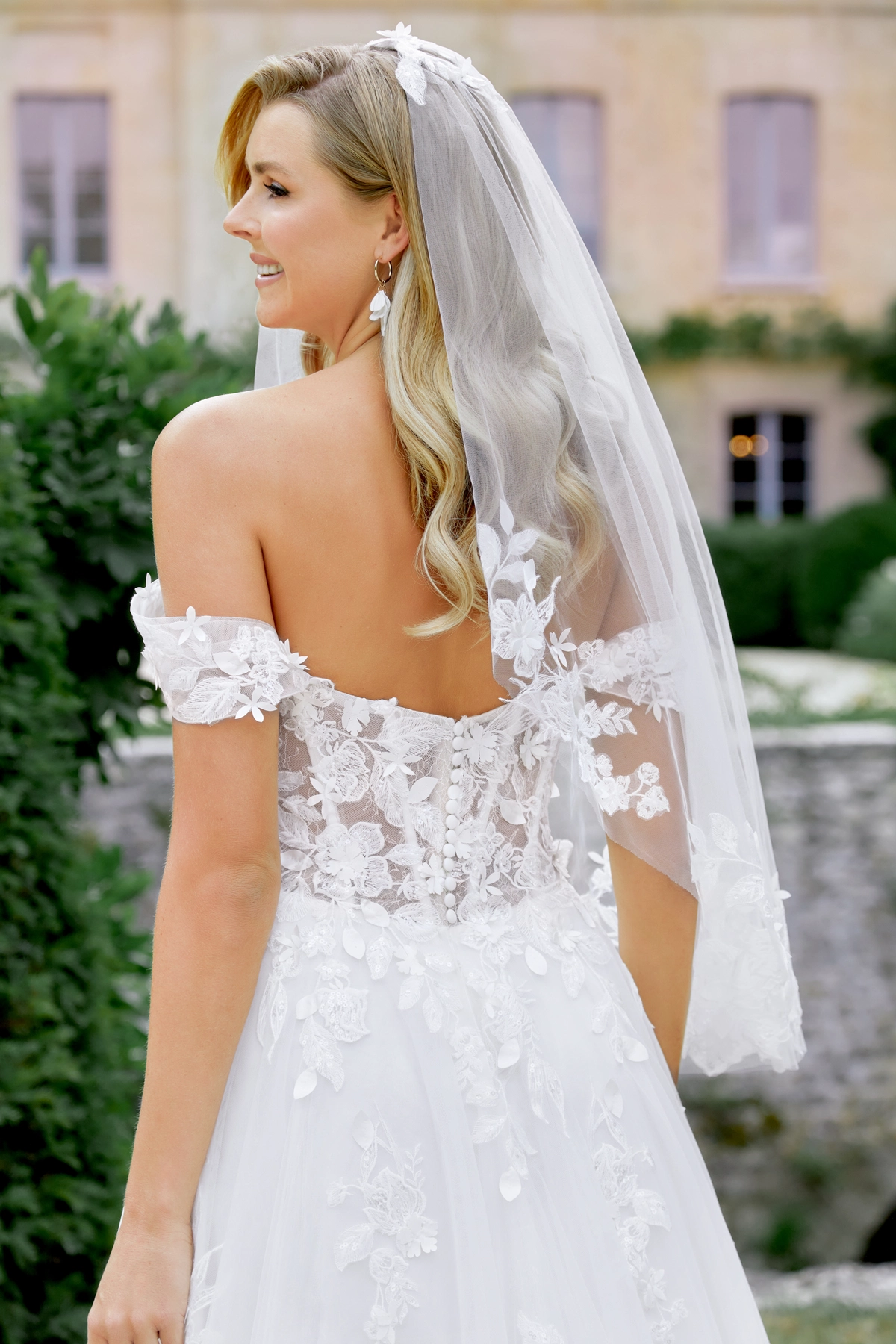 Sincerity Brautkleid: 44520_BC_Sincerity-Bridal