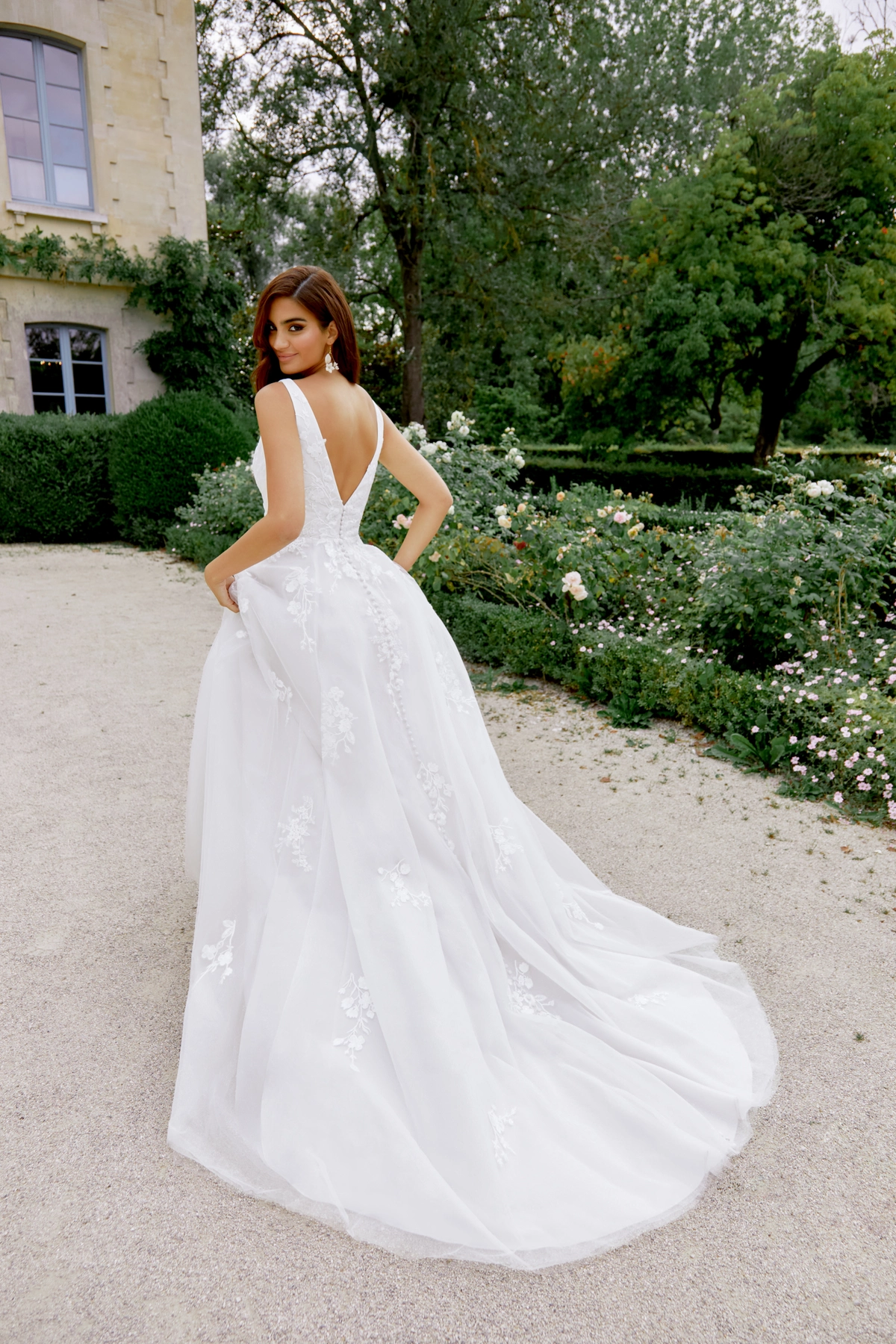 Sincerity Brautkleid: 44525_FB_Sincerity-Bridal