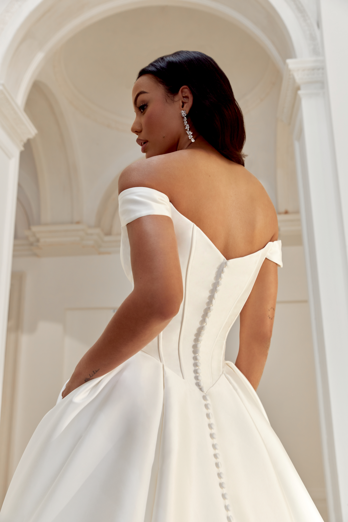 Sincerity Brautkleid: 44558_BC_Sincerity-Bridal_91