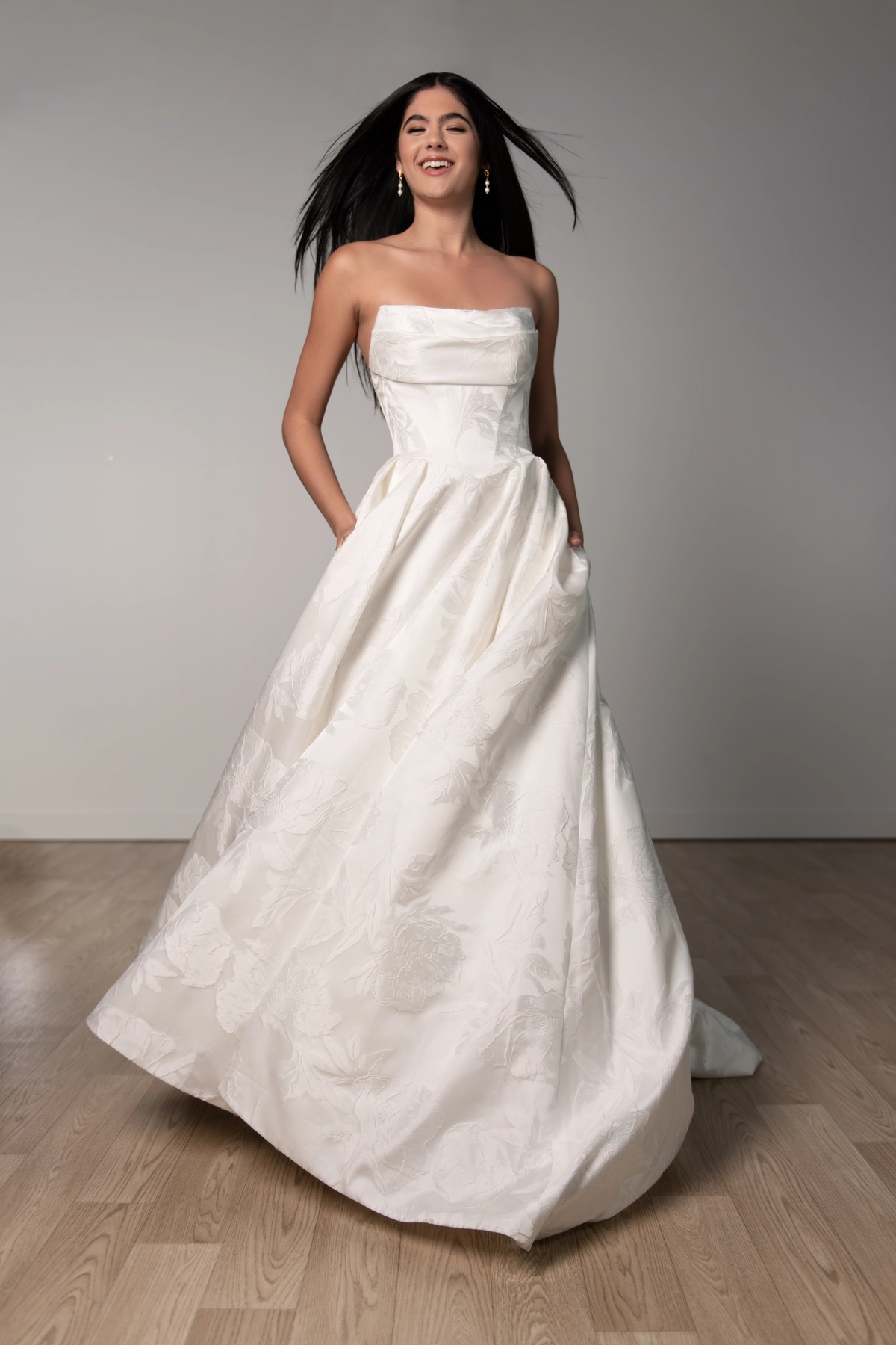 Stella York Brautkleid: SY8084-M25-CATSC-SY-07