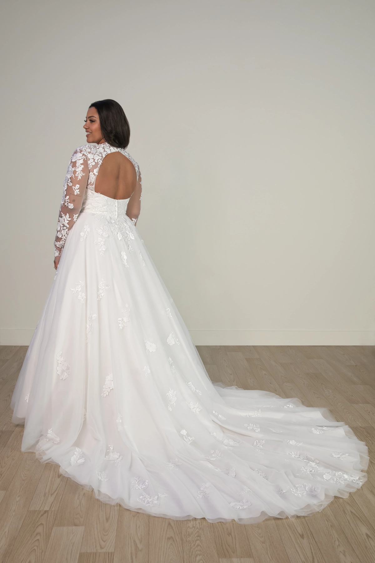 Stella York Brautkleid: SY8126-M25-CAT-SY-02-1