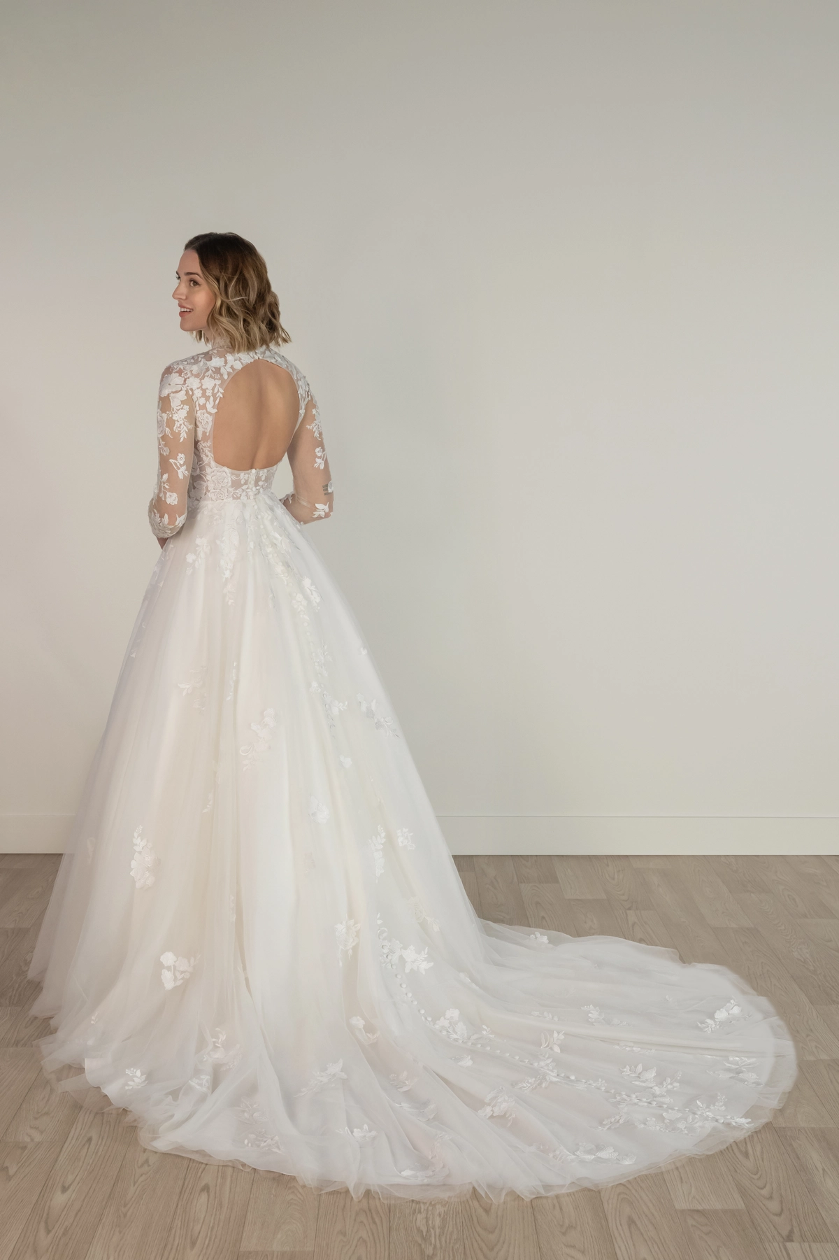 Stella York Brautkleid: SY8126-M25-CAT-SY-02