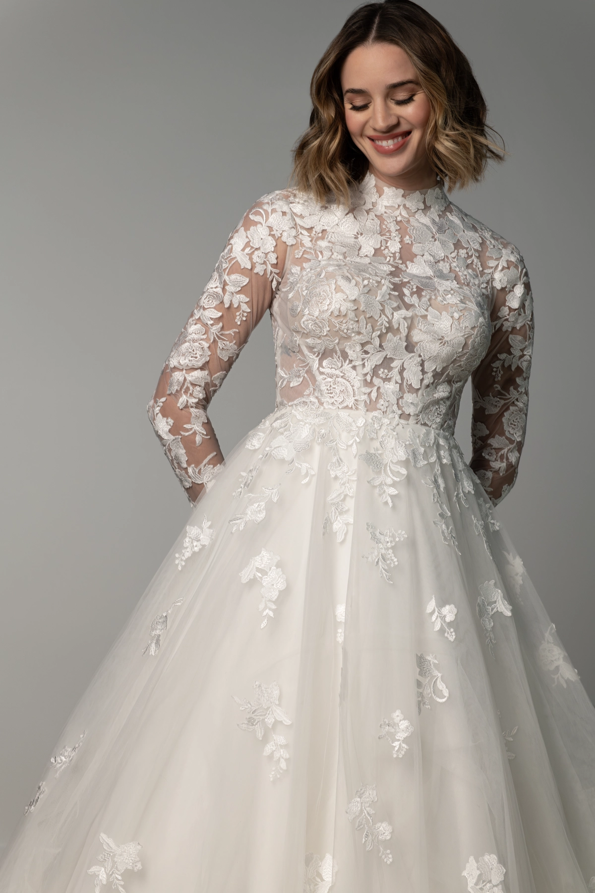 Stella York Brautkleid: SY8126-M25-CATSC-SY-02-1