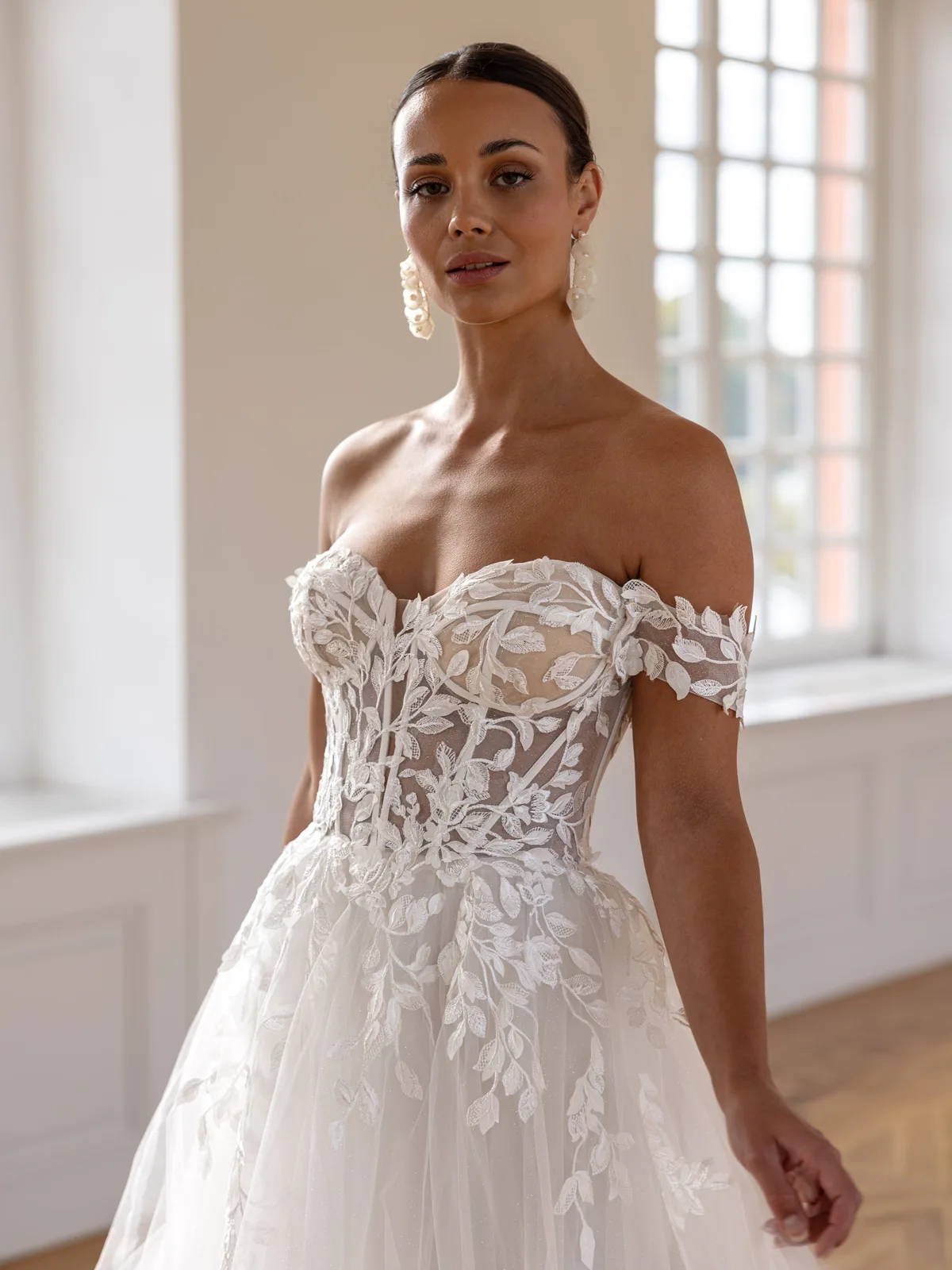 Diane Legrand De Luxe Brautkleid: De-Luxe-10002-12A8266-Edit