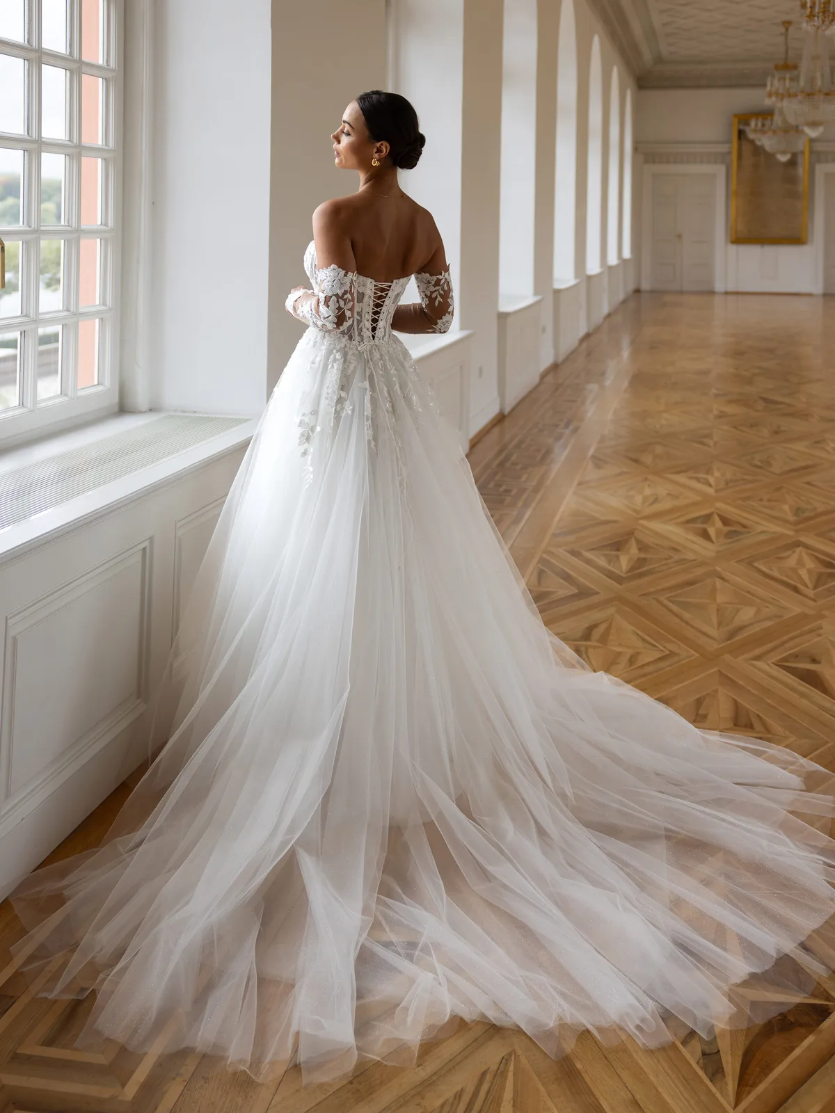 Diane Legrand De Luxe Brautkleid: De-Luxe-10005-12A3296-Edit