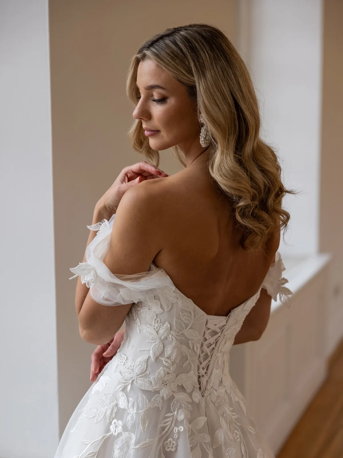 Diane Legrand De Luxe Brautkleid: De-Luxe-10007-DELUXE-17