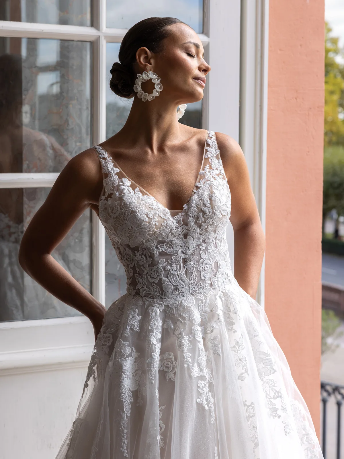 Diane Legrand De Luxe Brautkleid: De-Luxe-10008-12A7339-Edit