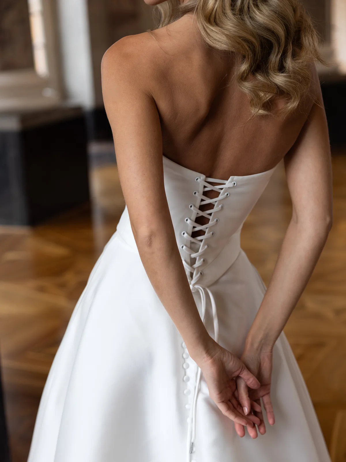 Diane Legrand De Luxe Brautkleid: De-Luxe-10020-DELUXE-45