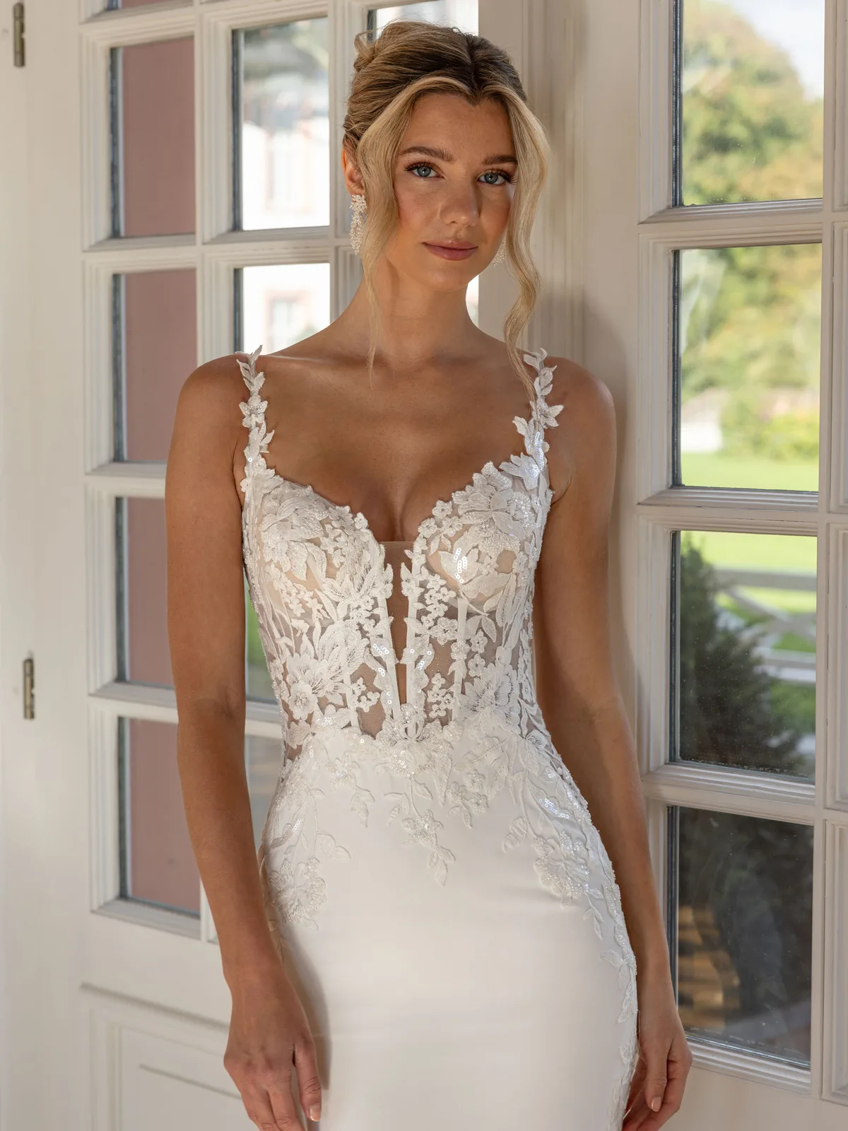 Diane Legrand De Luxe Brautkleid: De-Luxe-10024-12A5807-Edit