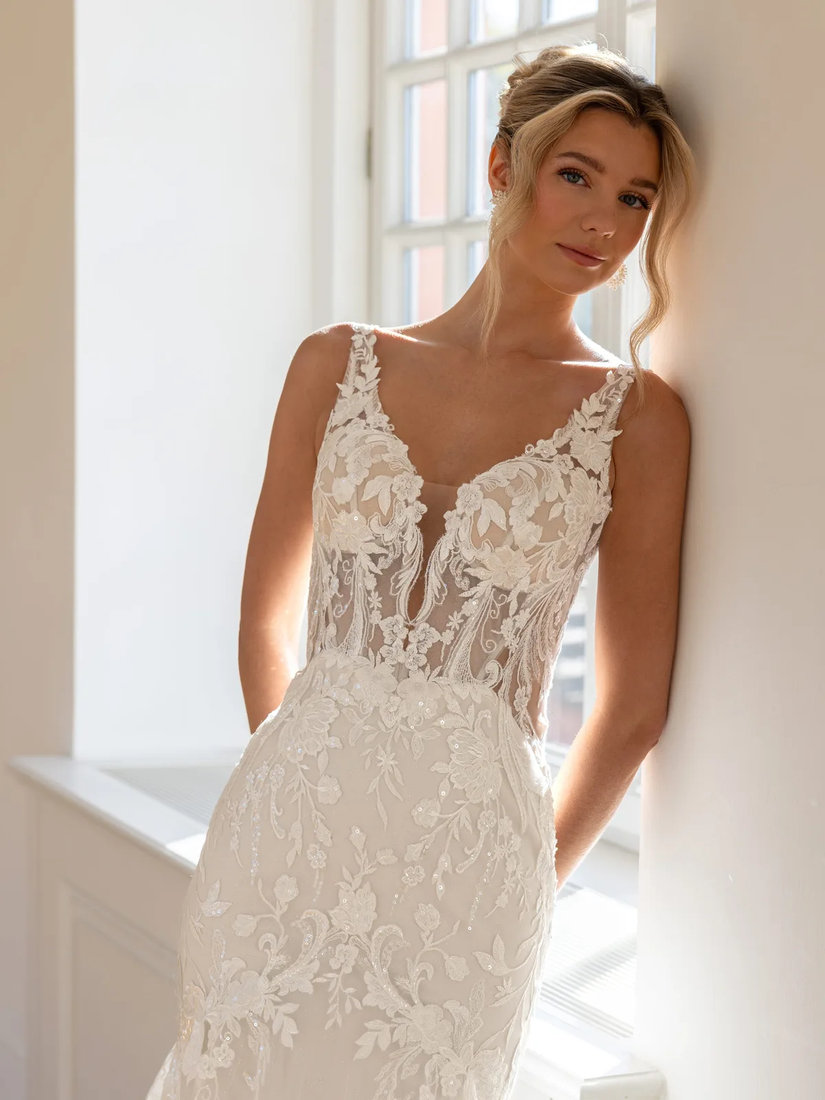 Diane Legrand De Luxe Brautkleid: De-Luxe-10028-12A5505-Edit