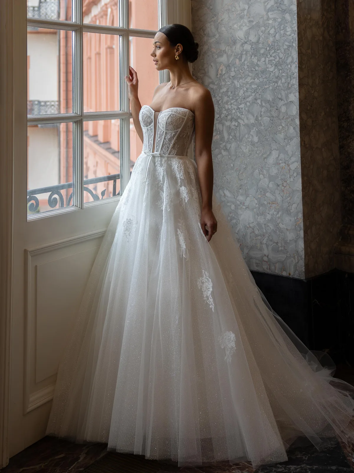 Diane Legrand De Luxe Brautkleid: De-Luxe-10040-12A1745-Edit