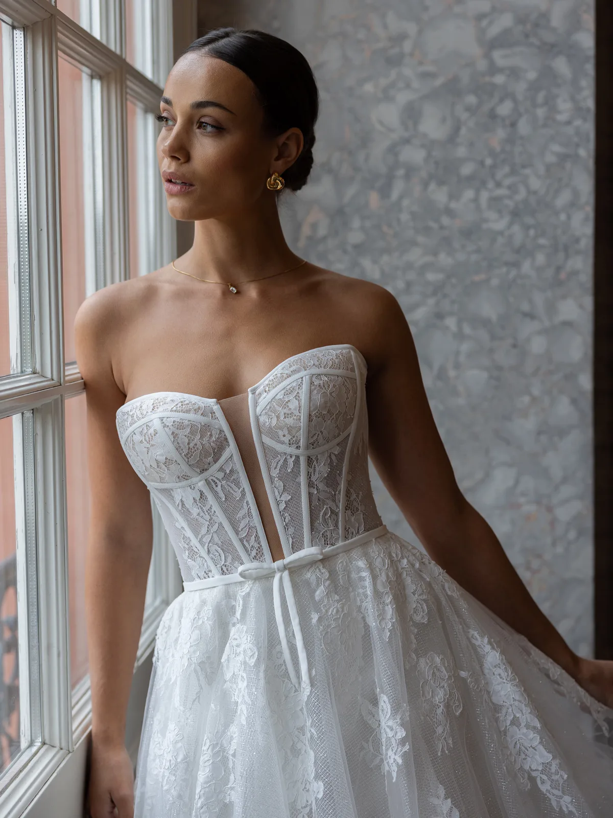 Diane Legrand De Luxe Brautkleid: De-Luxe-10040-12A1812-Edit