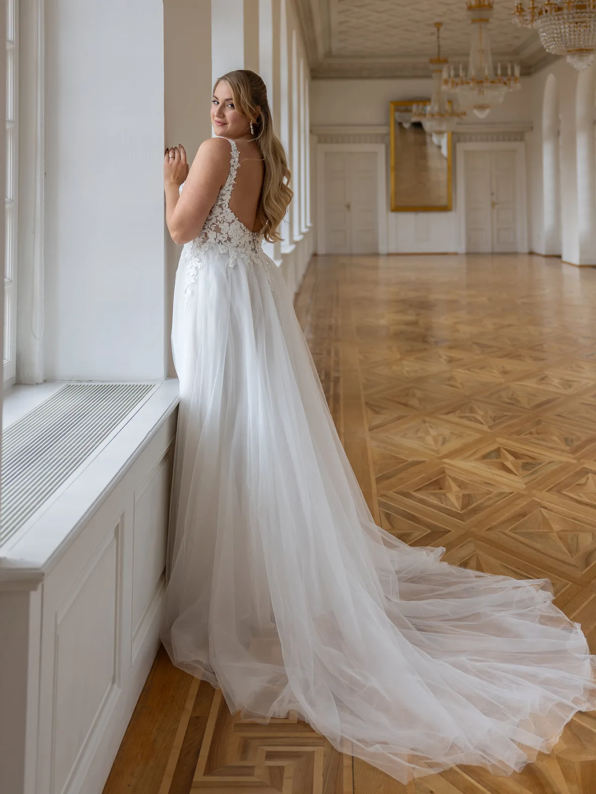 Diane Legrand De Luxe Brautkleid: De-Luxe-10044-12A3162-Edit
