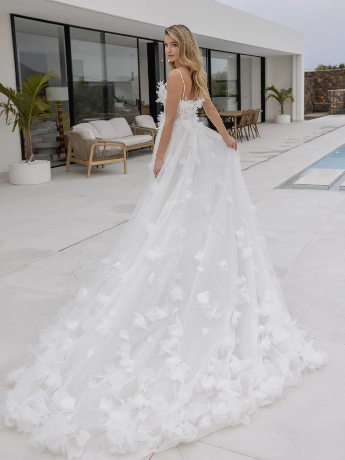 Diane Legrand Dreamy Brautkleid: Dreamy-82402-12A6845-Edit