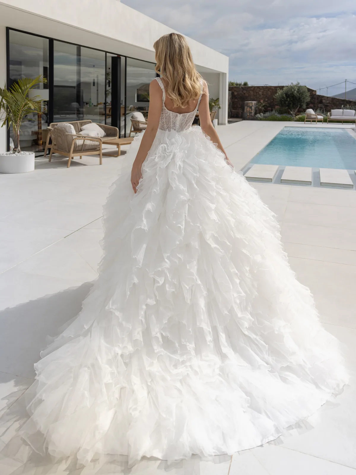 Diane Legrand Dreamy Brautkleid: Dreamy-82408-Skirt-1-Original-12A4573-Edit