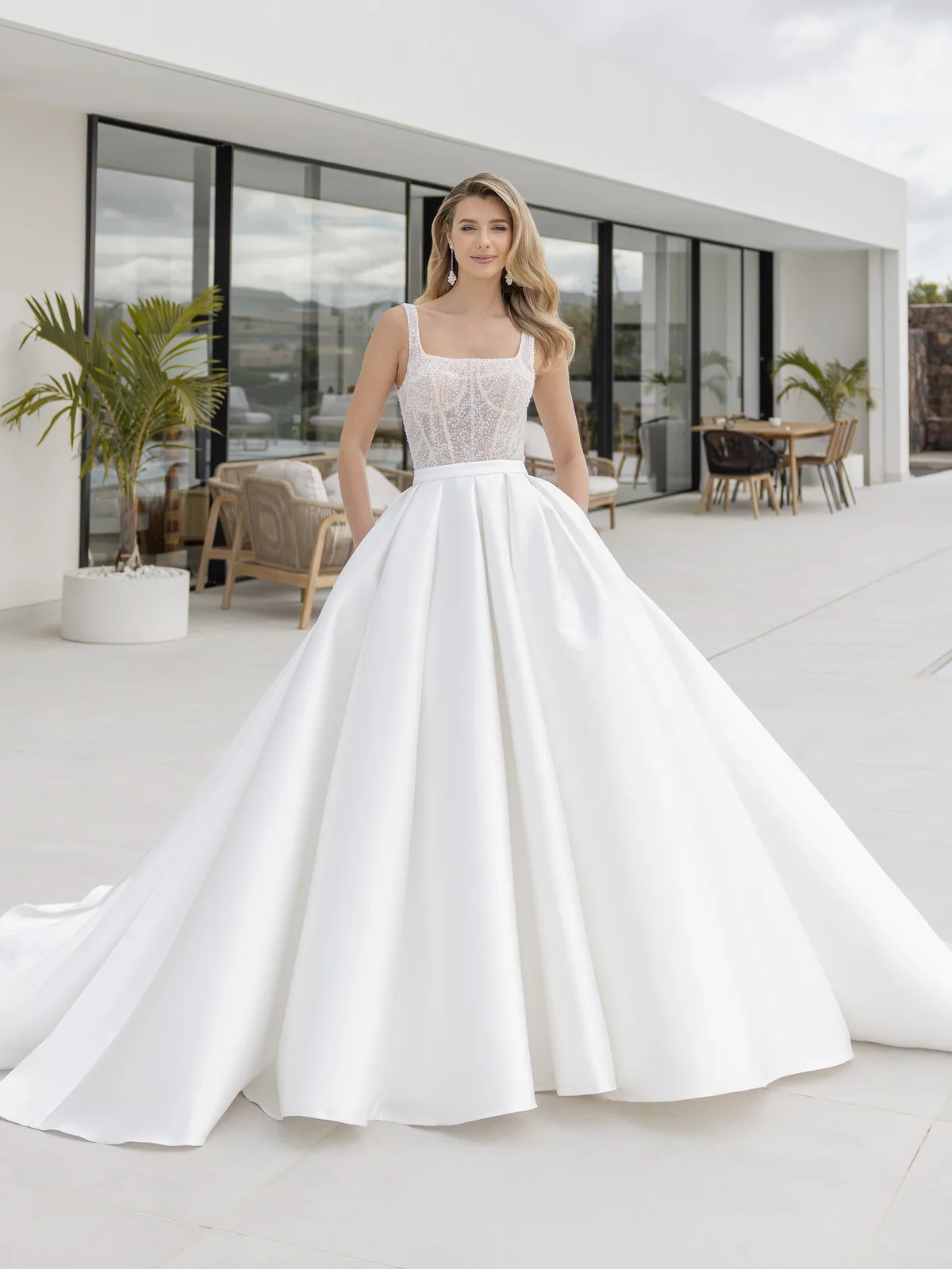 Diane Legrand Dreamy Brautkleid: Dreamy-82408-Skirt-2-Mikado-12A4822-Edit