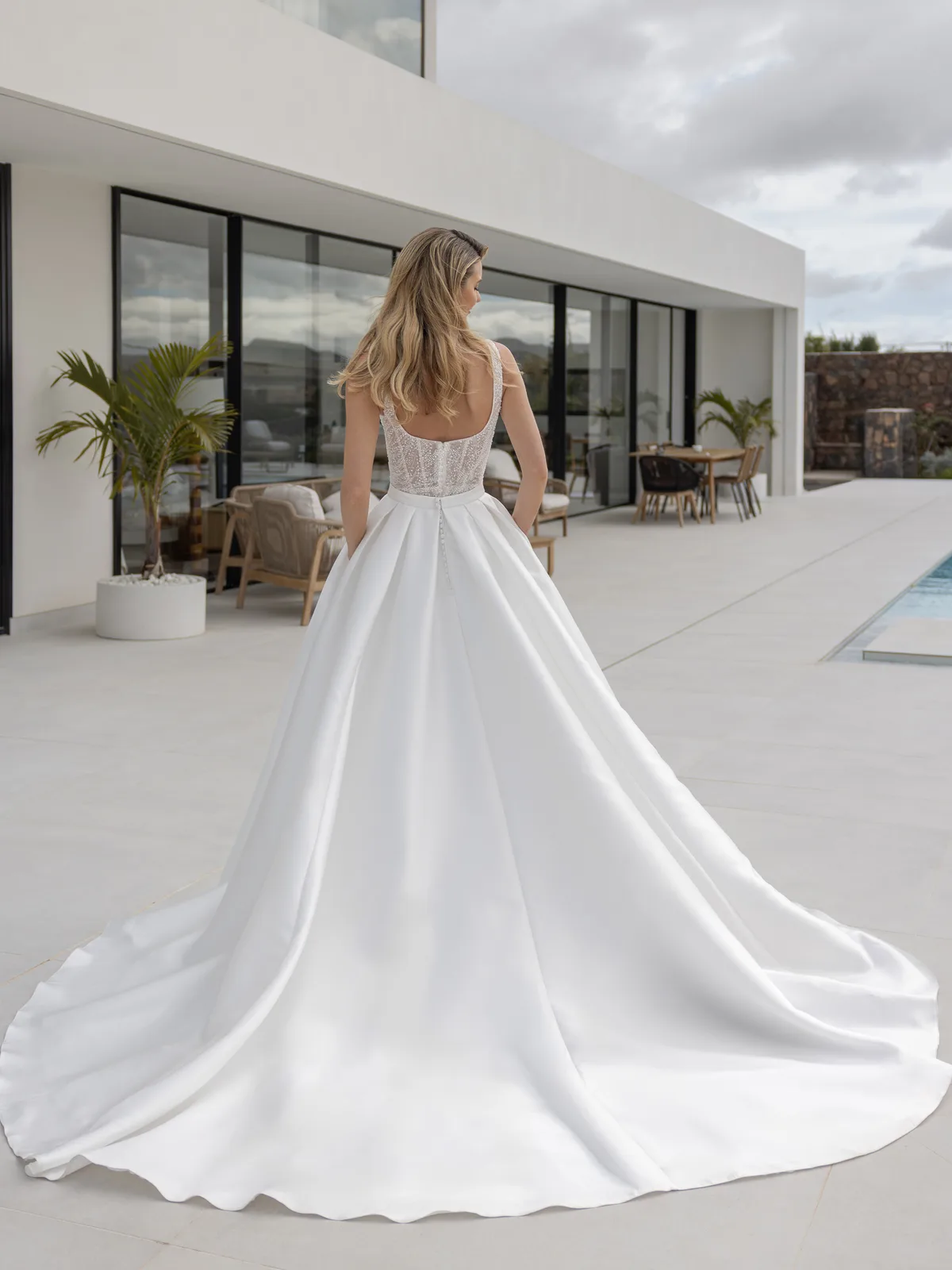 Diane Legrand Dreamy Brautkleid: Dreamy-82408-Skirt-2-Mikado-12A4865-Edit