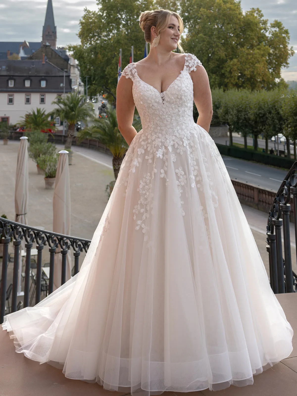 Diane Legrand Madonna Brautkleid: Madonna-90800-12A3613