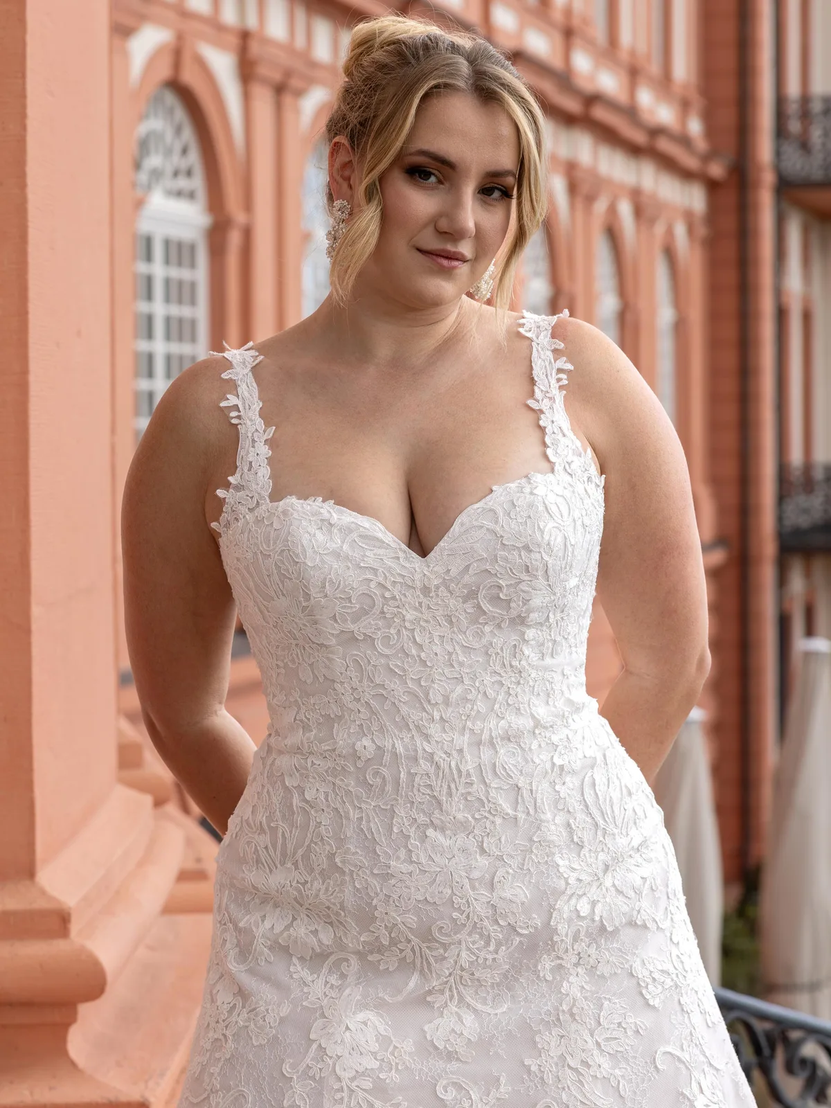 Diane Legrand Madonna Brautkleid: Madonna-90802-12A6379