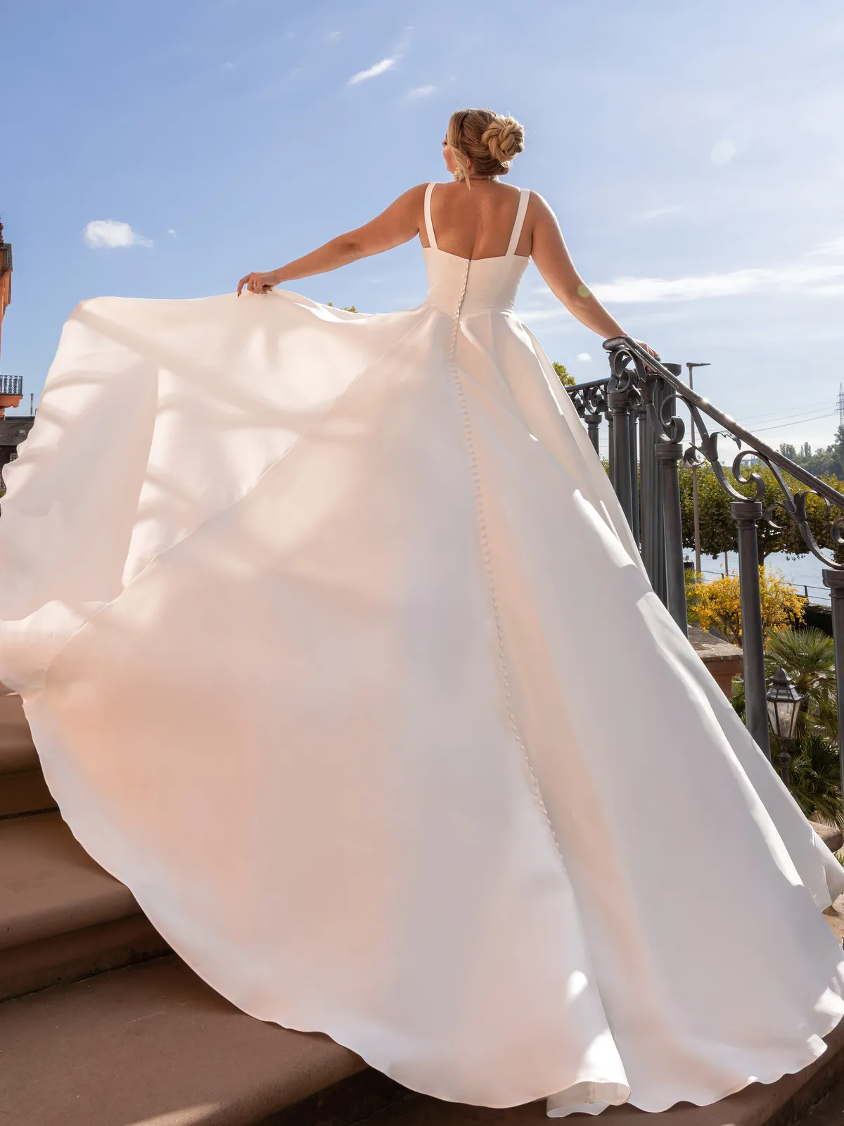 Diane Legrand Madonna Brautkleid: Madonna-90805-12A6040