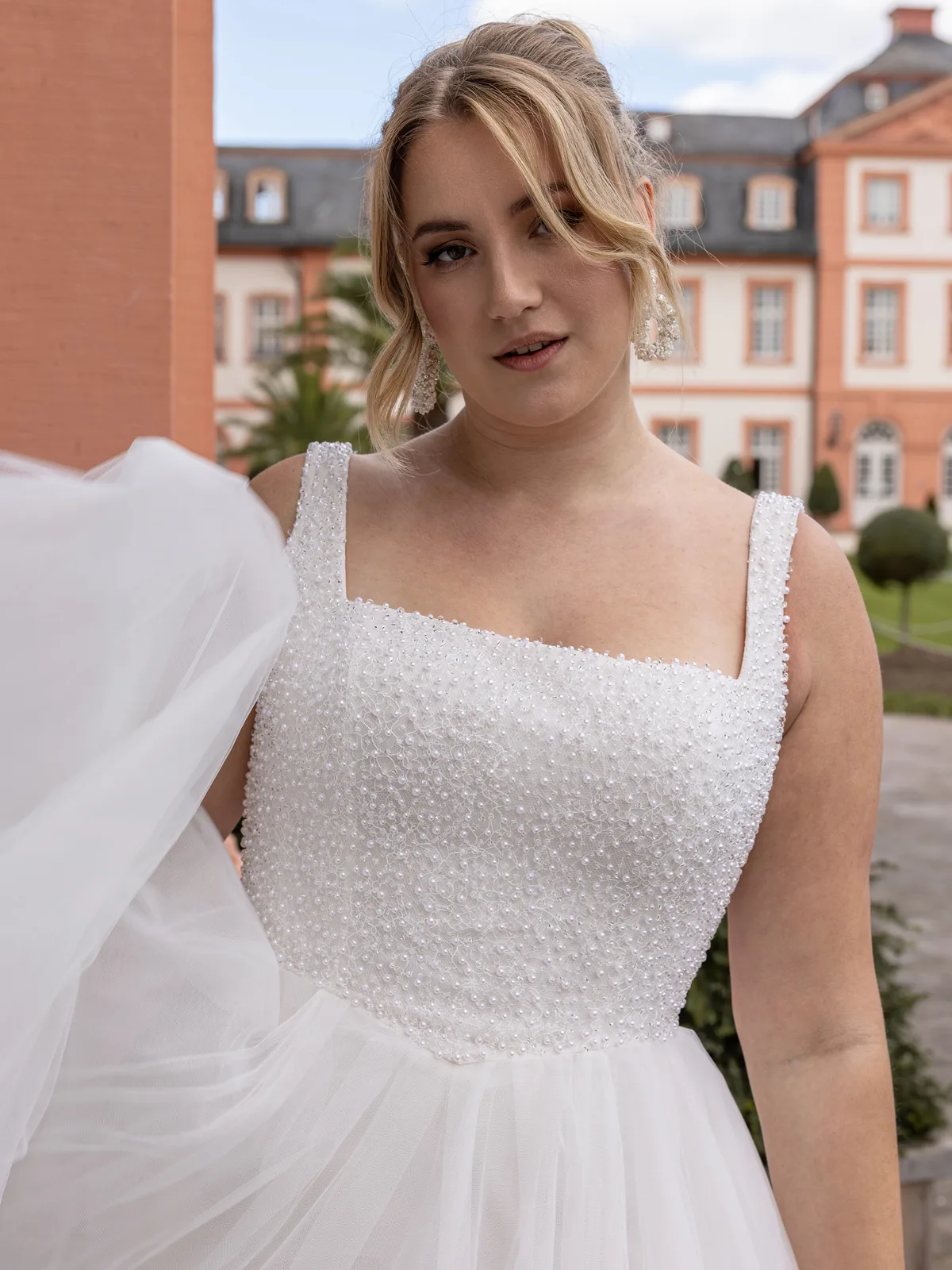 Diane Legrand Madonna Brautkleid: Madonna-90808-12A7705