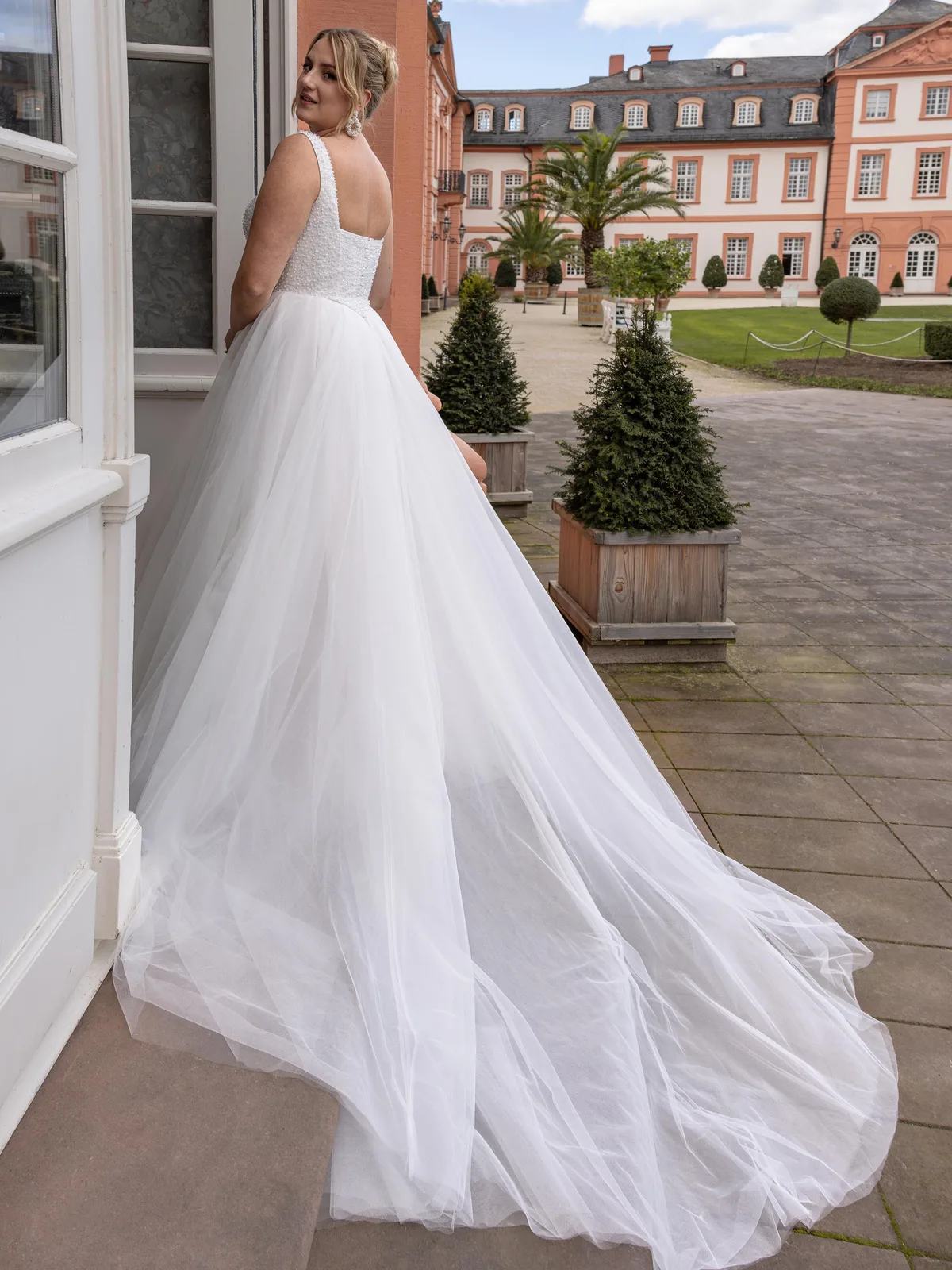 Diane Legrand Madonna Brautkleid: Madonna-90808-12A7733