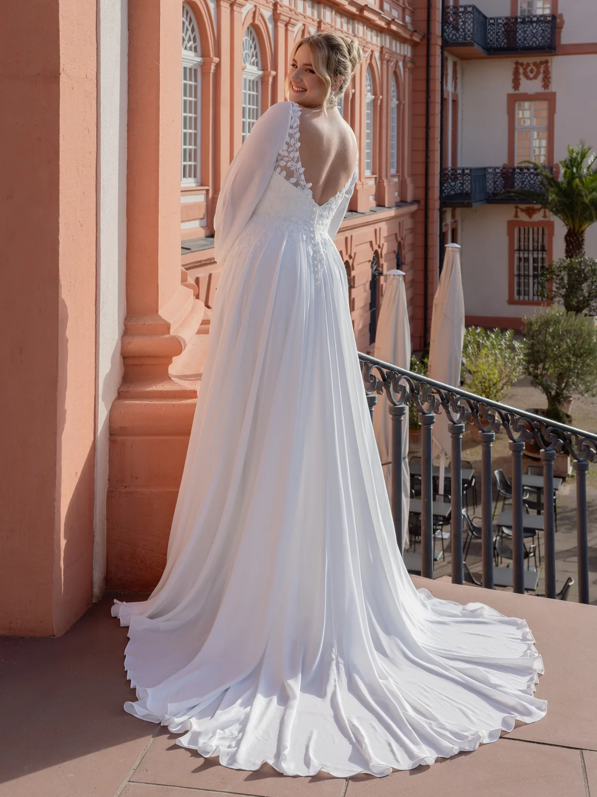 Diane Legrand Madonna Brautkleid: Madonna-90811-12A4015