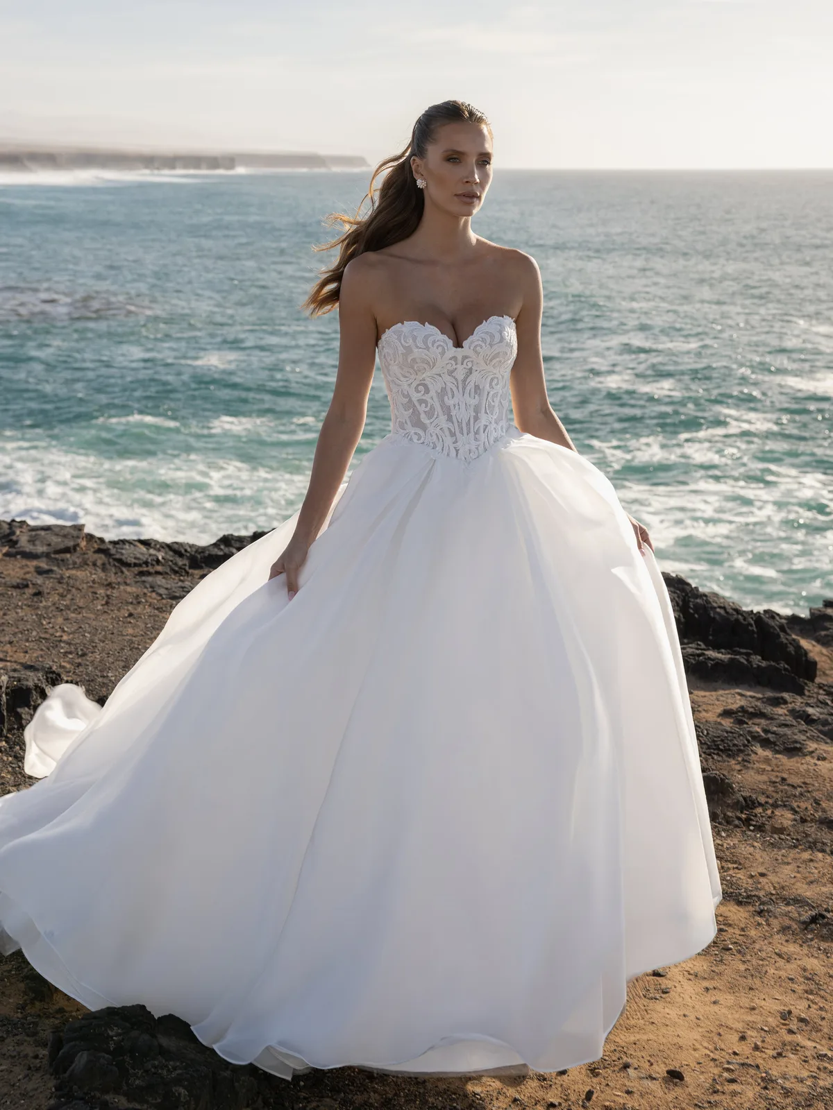 Diane Legrand Novabella Brautkleid: Novabella-31102-12A6238-Edit