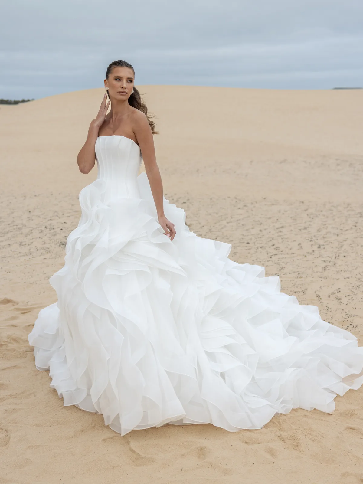 Diane Legrand Novabella Brautkleid: Novabella-31115-12A3039-Edit