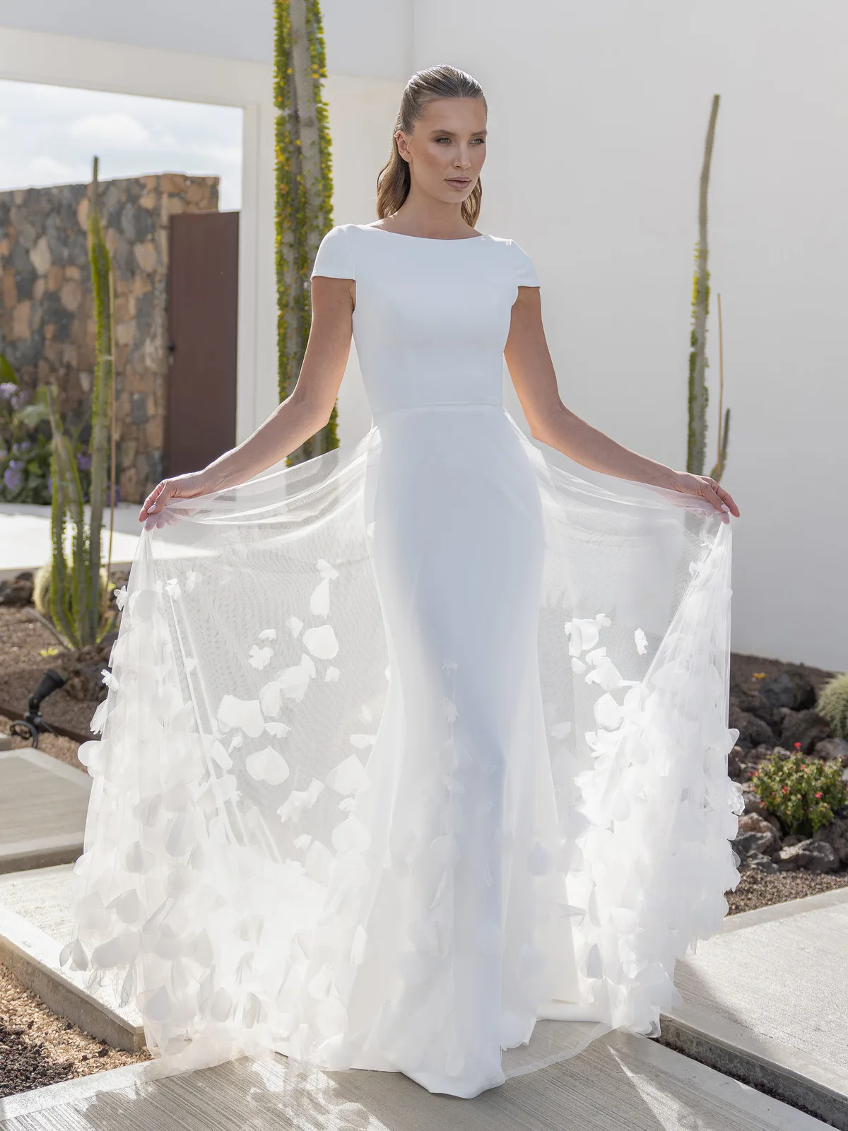 Diane Legrand Pearl Brautkleid: Pearl-Skirt-12A4989-Edit
