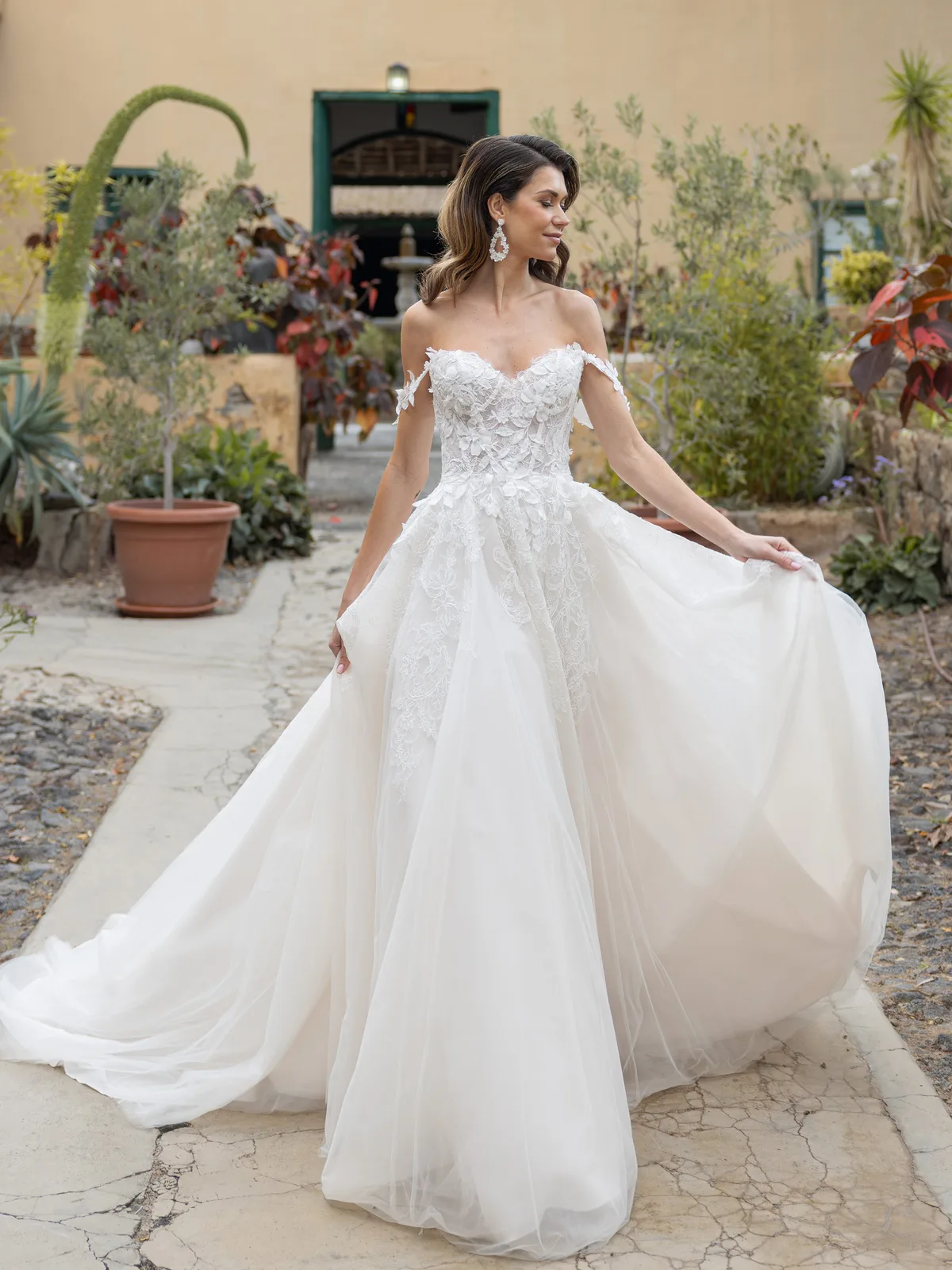 Diane Legrand Romance Brautkleid: Romance-8302-12A9647-Edit-Kopie