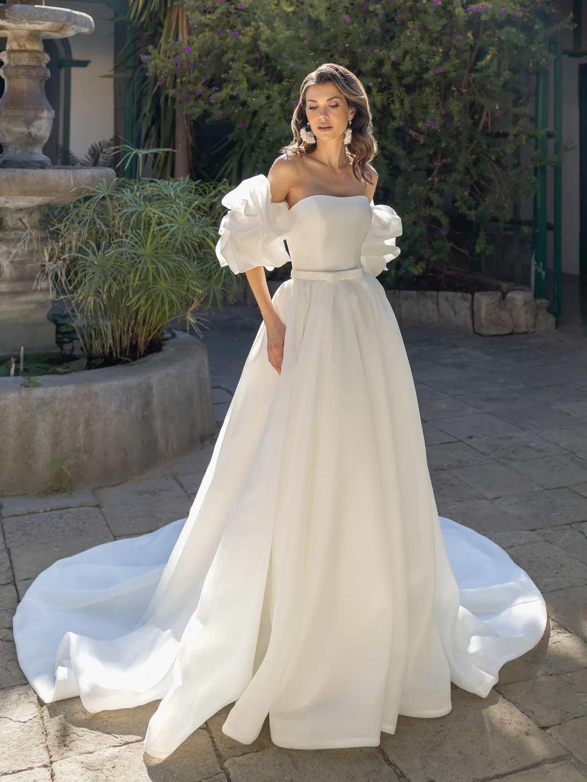 Diane Legrand Romance Brautkleid: Romance-8309-Dress-12A2888-Edit