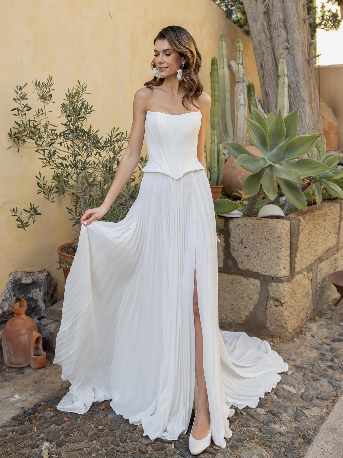 Diane Legrand Romance Brautkleid: Romance-8313-Skirt-2+Bodice-12A3454-Edit